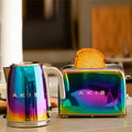 AKIS ALIVE KITCHEN IDEA STUDIO La Fête Design Toaster und Wasserkocher, Set aus Edelstahl in Regenbogen bunter Farbe Modern